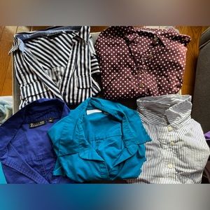 Bundle of 5 button up shirts